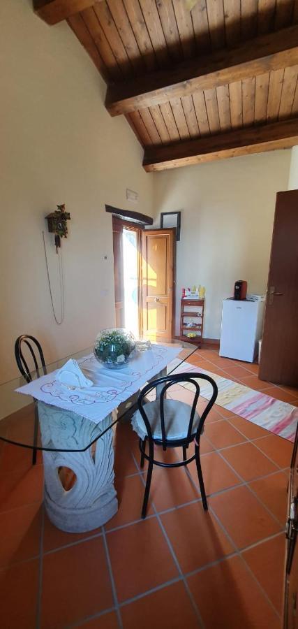 L'Orologio Casa Vacanze Molinara ภายนอก รูปภาพ